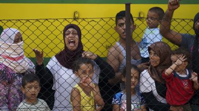 bne:Chart - Immigration overtakes economy as biggest issue facing EU, survey finds